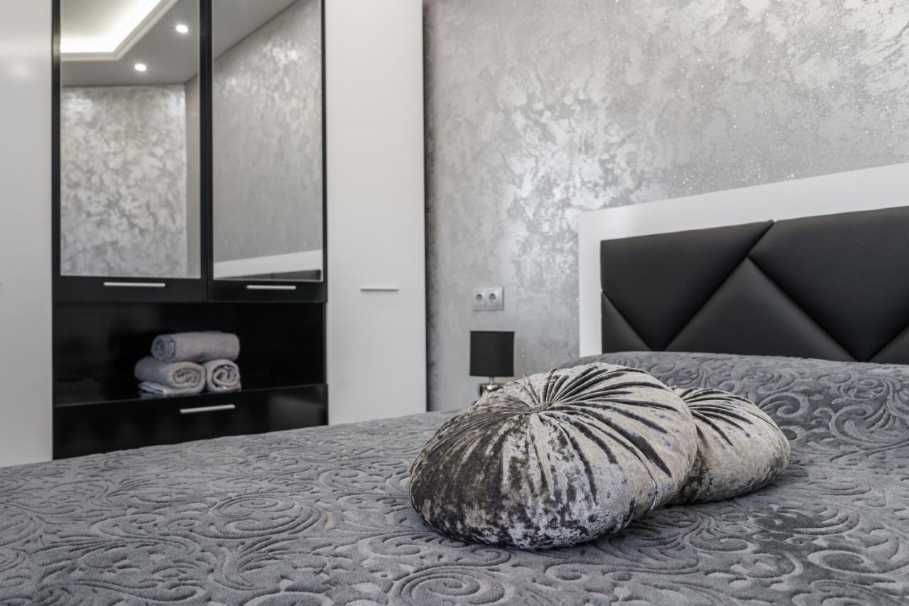 City Apartments - A Brand New Luxury & Comfy 2 Асеновград Экстерьер фото