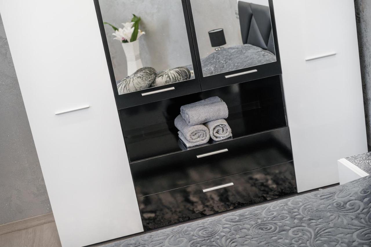 City Apartments - A Brand New Luxury & Comfy 2 Асеновград Экстерьер фото